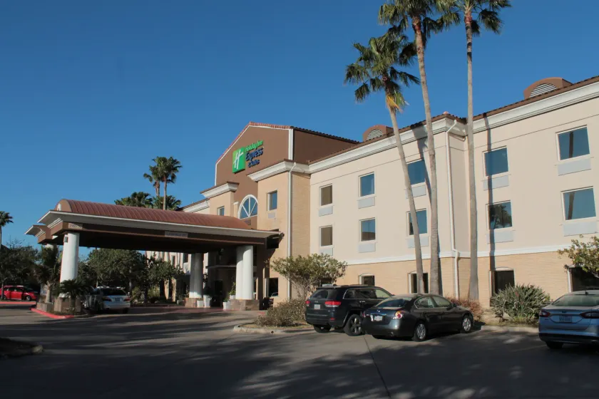 Holiday Inn Express Hotel and Suites Brownsville by IHG - Image 1