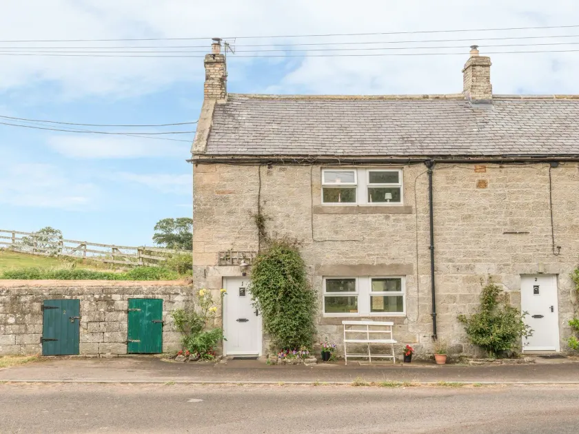 Ryehill Farm Cottage - Image 1