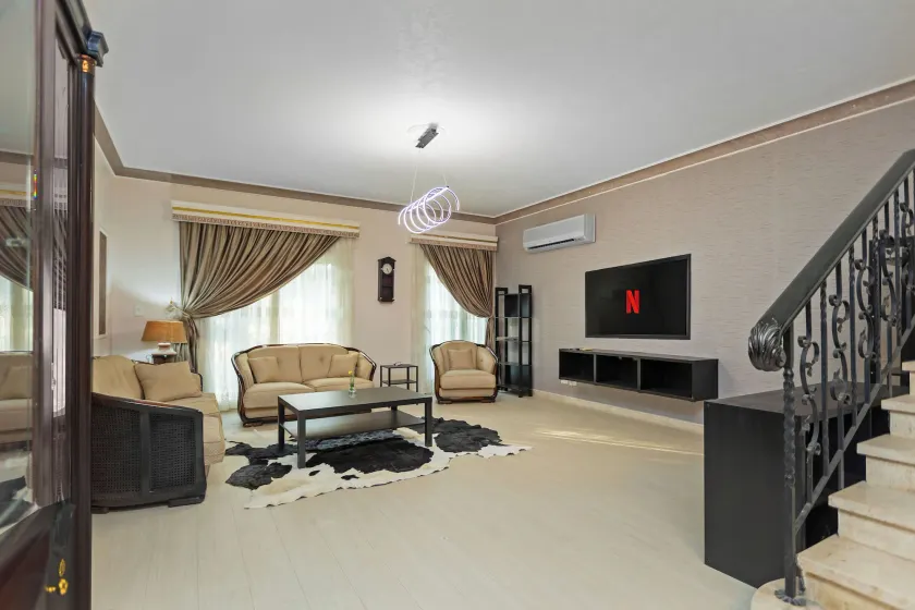 Host Prime Classic Villa At Rehab City - Image 1