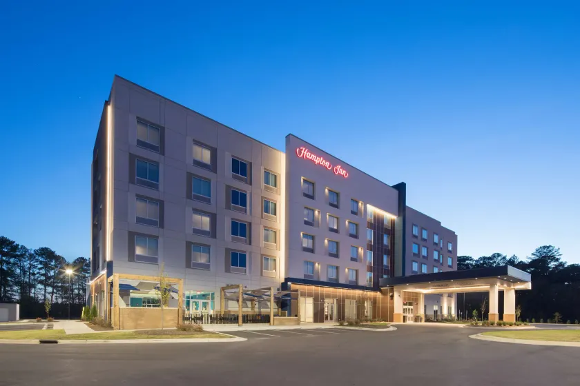 Hampton Inn by Hilton Smithfield Selma - Image 1