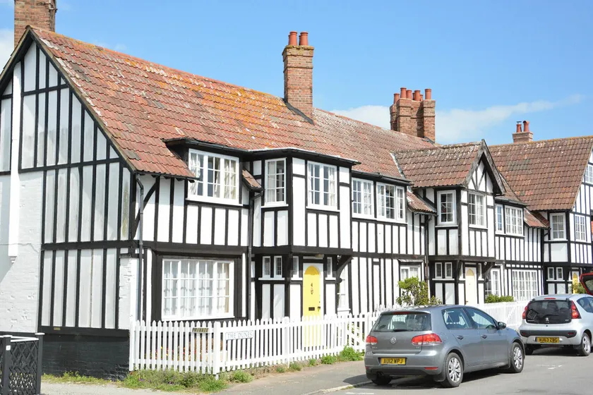 4 The Dunes, Thorpeness - Image 1