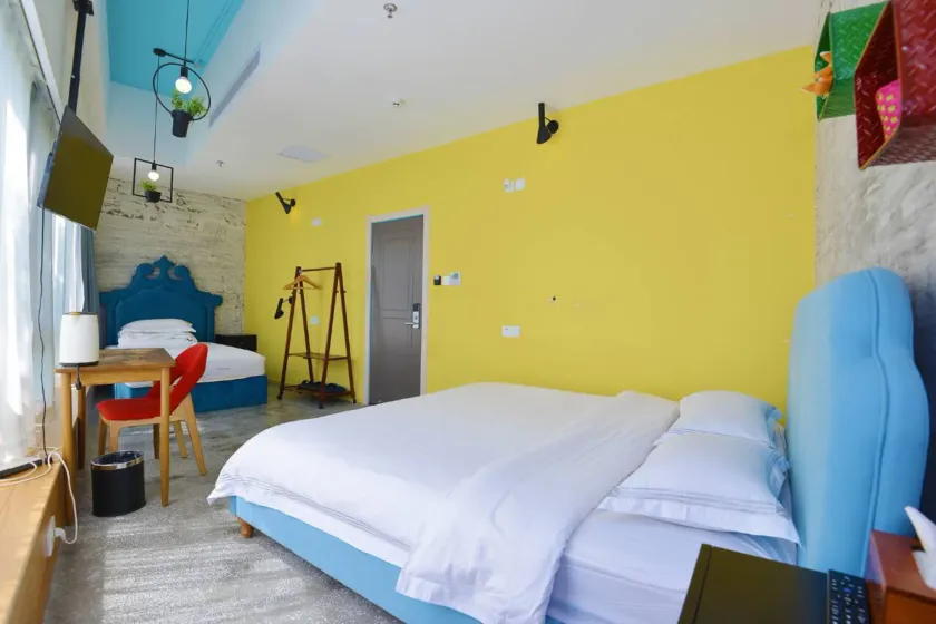 J Trip Youth Hostel - Image 1