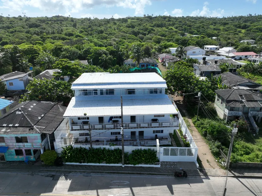 Chalet Del Mar - Image 1