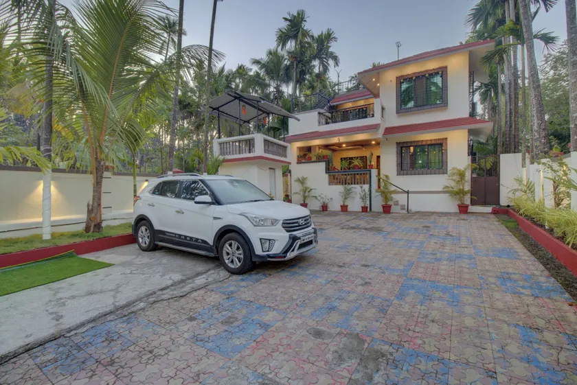Hotel Snehaprabha - Near to Nagaon Beach Alibaug - Image 1