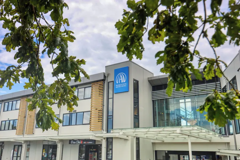 Marsden Suites Albany - Image 1