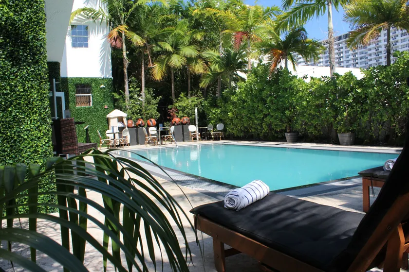 San Juan Hotel Miami Beach - Image 1