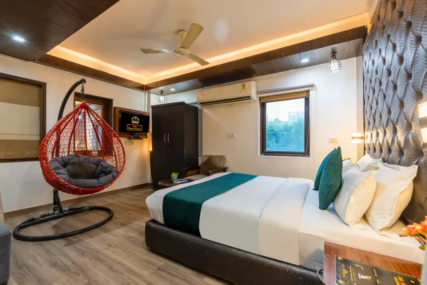 Hotel Royal Galaxy Yashobhoomi - Image 1