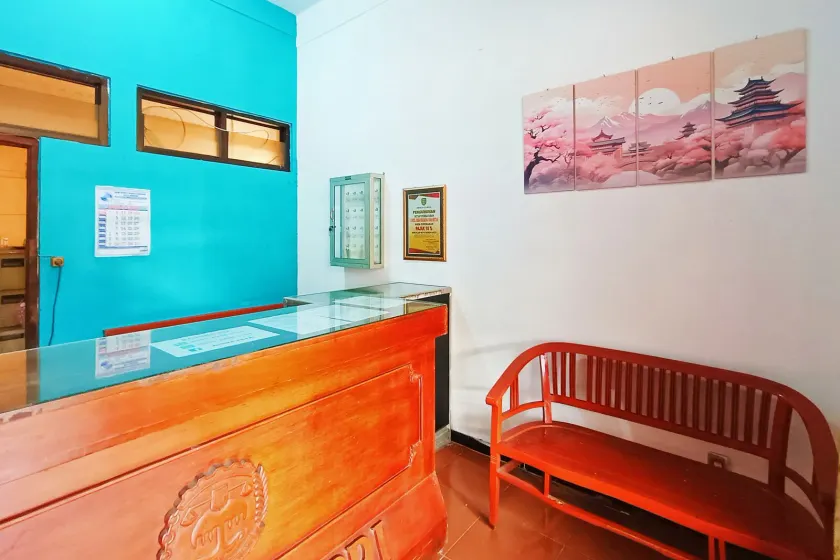 TwoSpaces Living at Sutomo Homestay, Madiun - Lobby