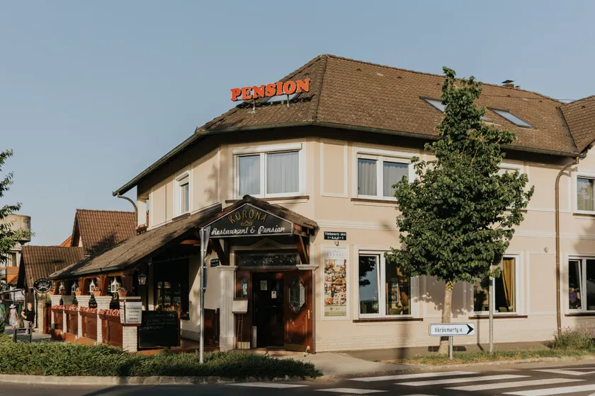 Korona Pension and Restaurant - Image 1