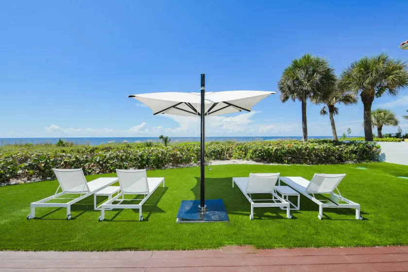 Casey Key Resorts - Beachfront - Image 1