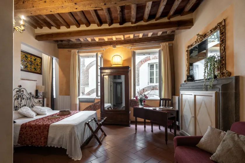La Tosca rooms - Image 1