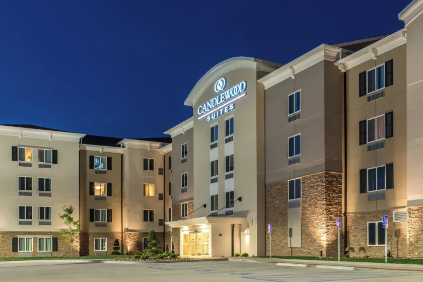 Candlewood Suites Columbia Hwy 63 & I-70 by IHG - Image 1