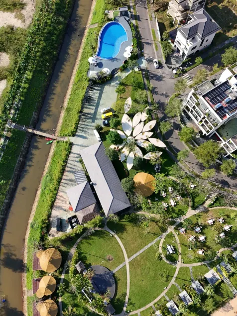 Cami Riverside Resort Da Nang - Image 1