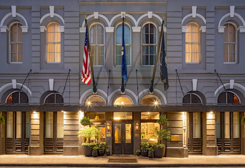 Pelham Hotel - Image 1