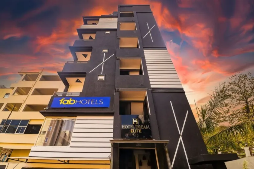 Hotel O Dream Elite Near Golconda Fort - Image 1