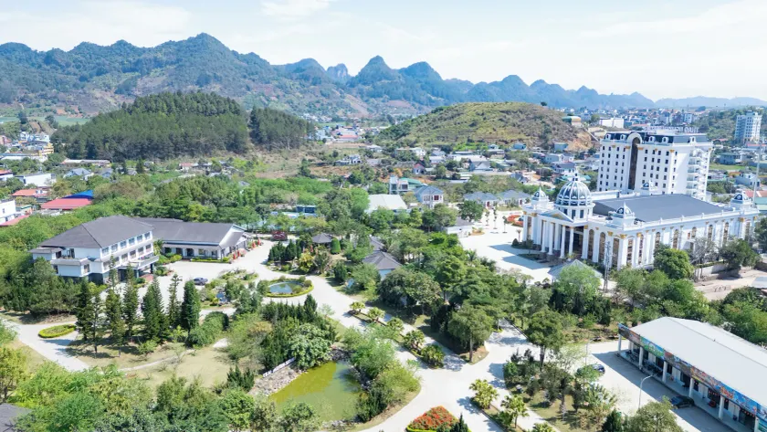 Thao Nguyen Hotel & Resort Moc Chau - Image 1