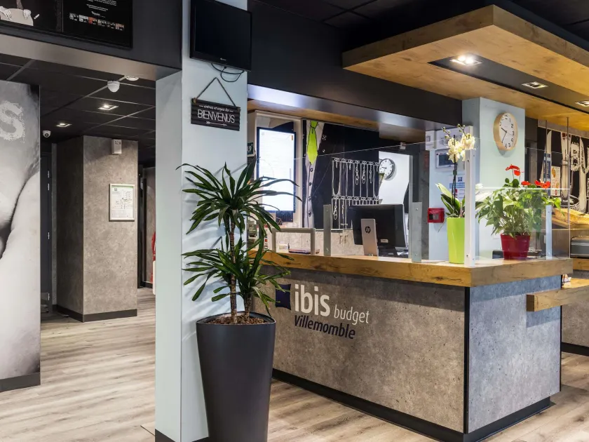 ibis Budget Villemomble - Image 1