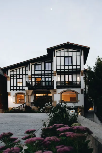 Bidaia Boutique Hotel - Image 1