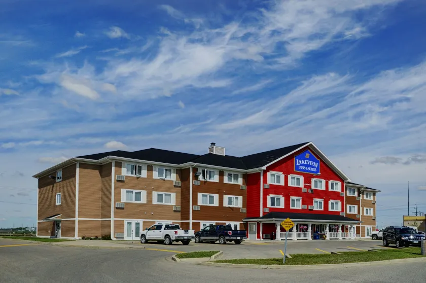 Lakeview Inns & Suites - Brandon - Image 1