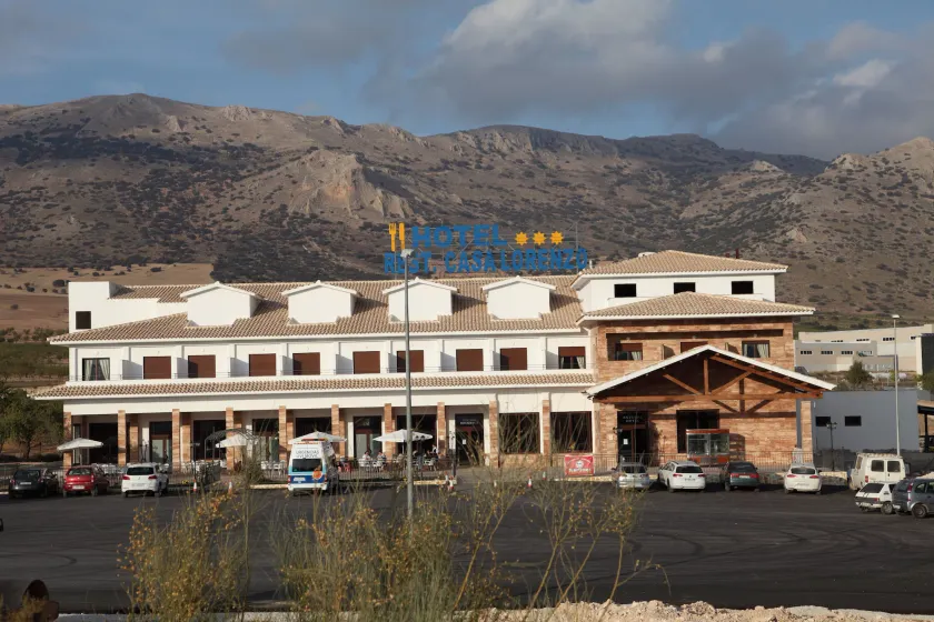 Hotel Lorenzo - Image 1