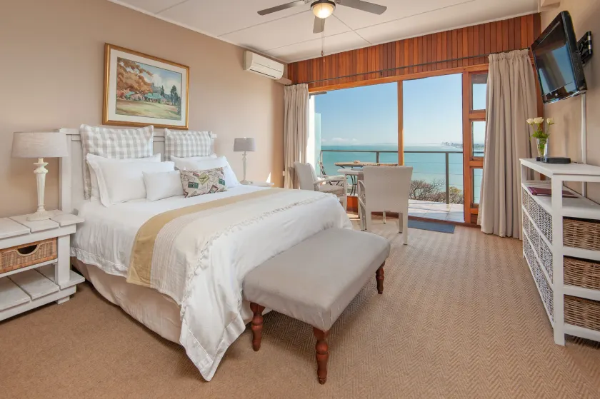 18 On Kloof Guest House - Image 1