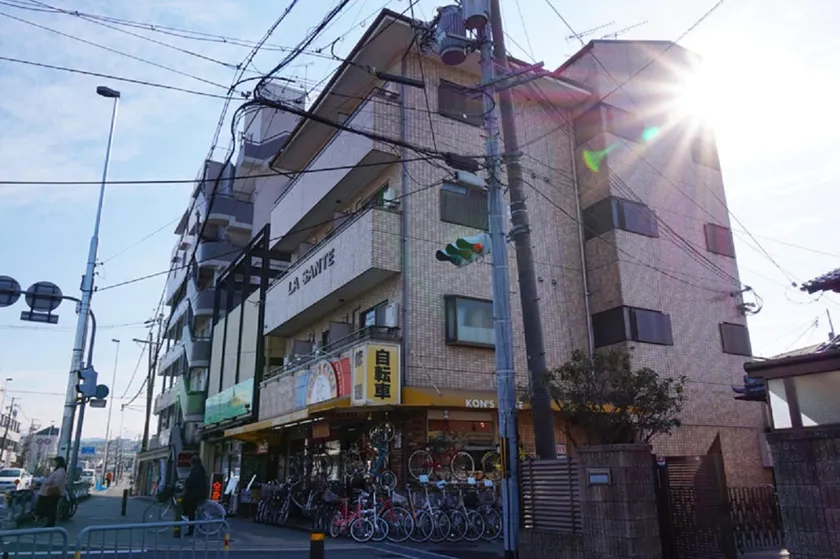 Fushimi Ivy - Image 1