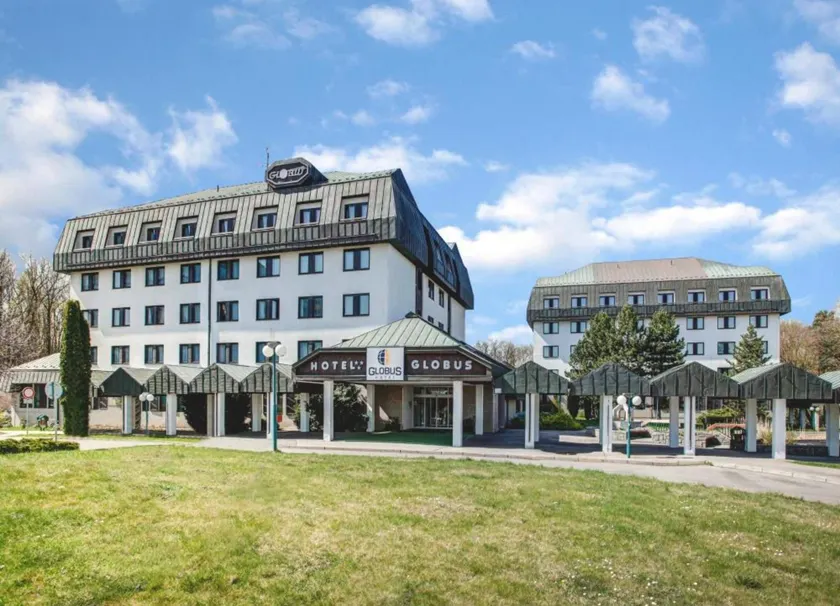 Hotel Globus - Image 1