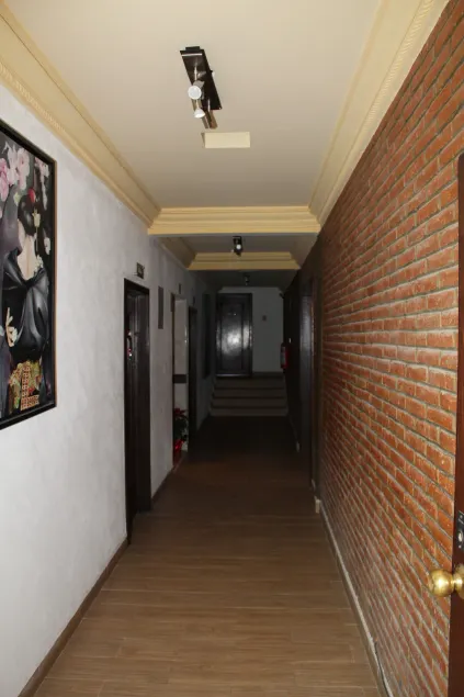 Komod Business Hotel  - Image 1