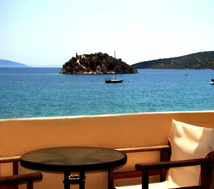 Santa Maria Hotel - Image 1