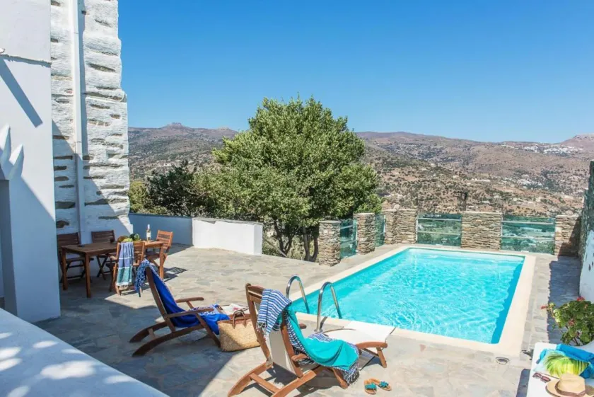 Astra, Pyrgos Sareli 1690 – a Heritage Mansion - Image 1