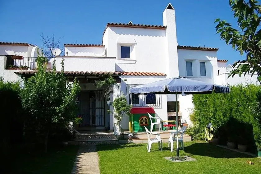 House In Lestartit, Near Beach - Image 1