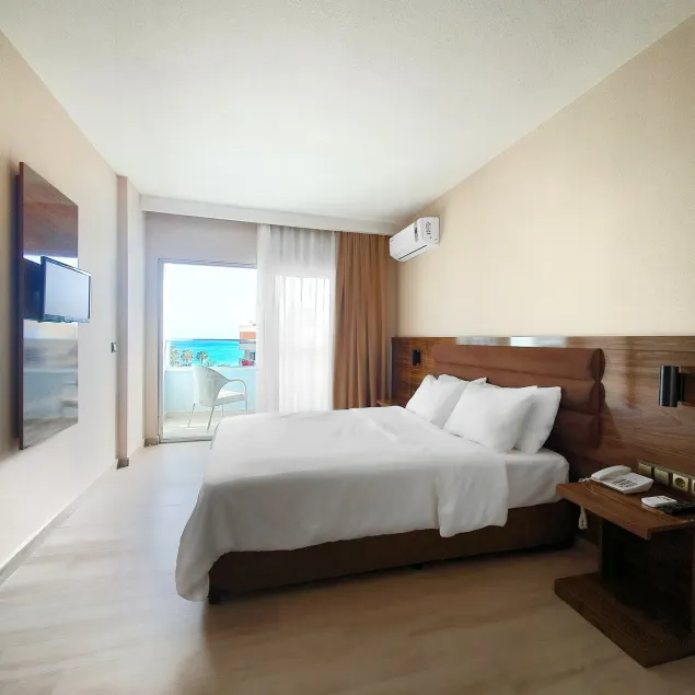 Ozgur Bey Spa Hotel - Image 1