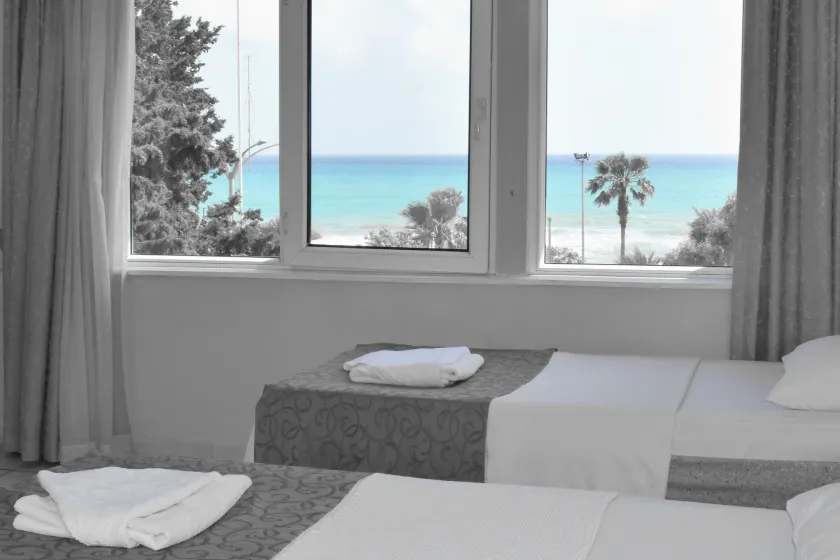 Resitalya Hotel - Image 1