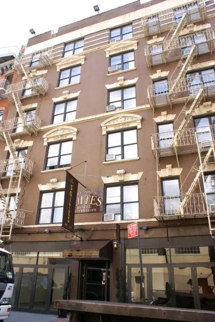 Off Soho Suites - Image 1