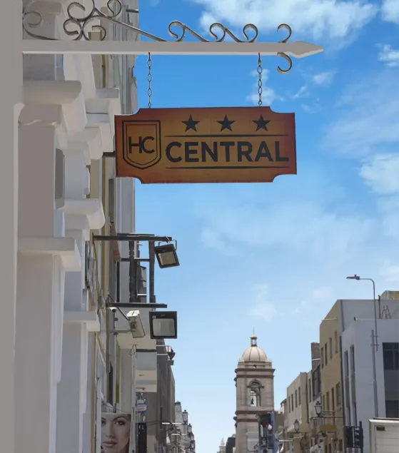 Hotel Central - Image 1