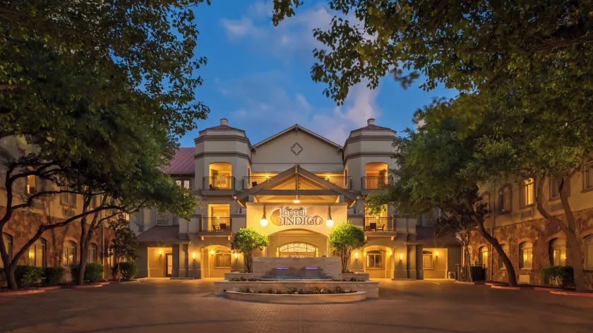 Hotel Indigo San Antonio Riverwalk by IHG - Image 1
