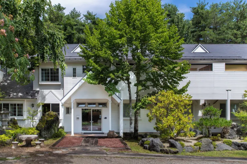 Fujiyama Inn Conifer - Image 1