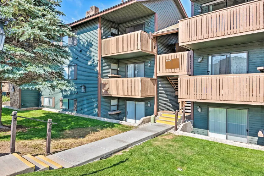 Walkable Park City Condo w/ Pool & Hot Tub! - Image 1