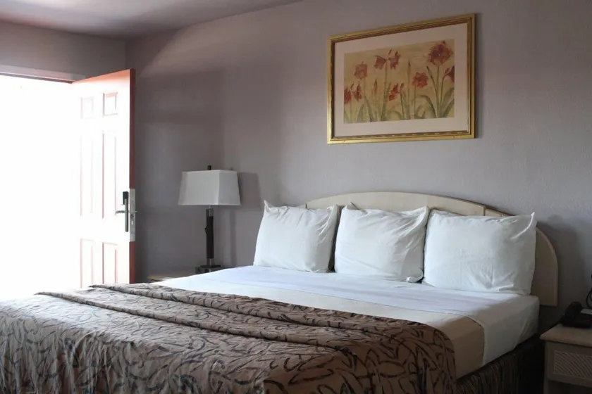 Parks Inn Bowie - Image 1