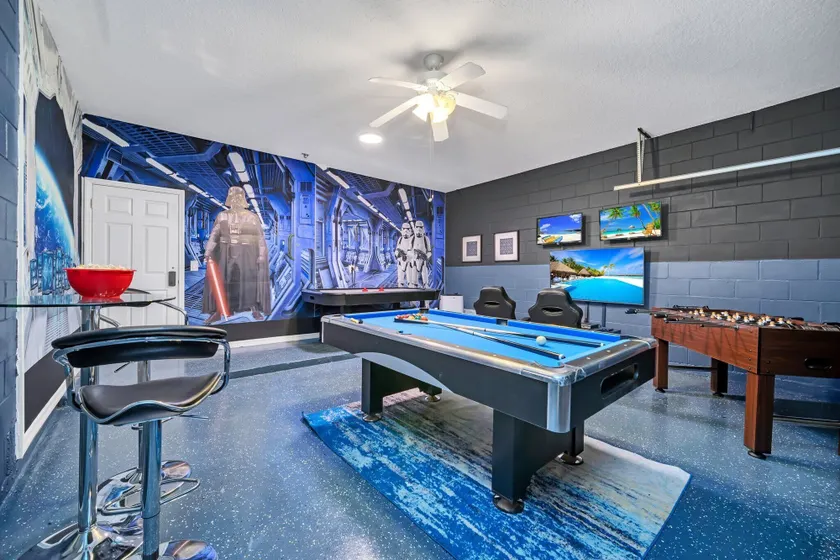 Stunning Villa! Sweeping Views of Florida Nature and Fantastic Game Room - Image 1
