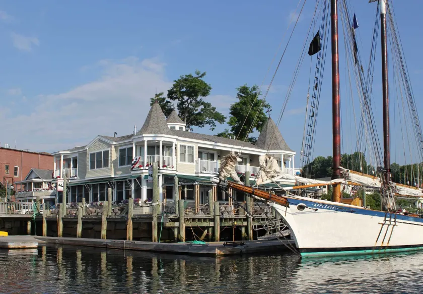 Grand Harbor Inn - Image 1