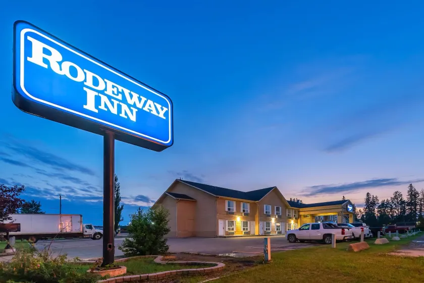 Rodeway Inn - Image 1