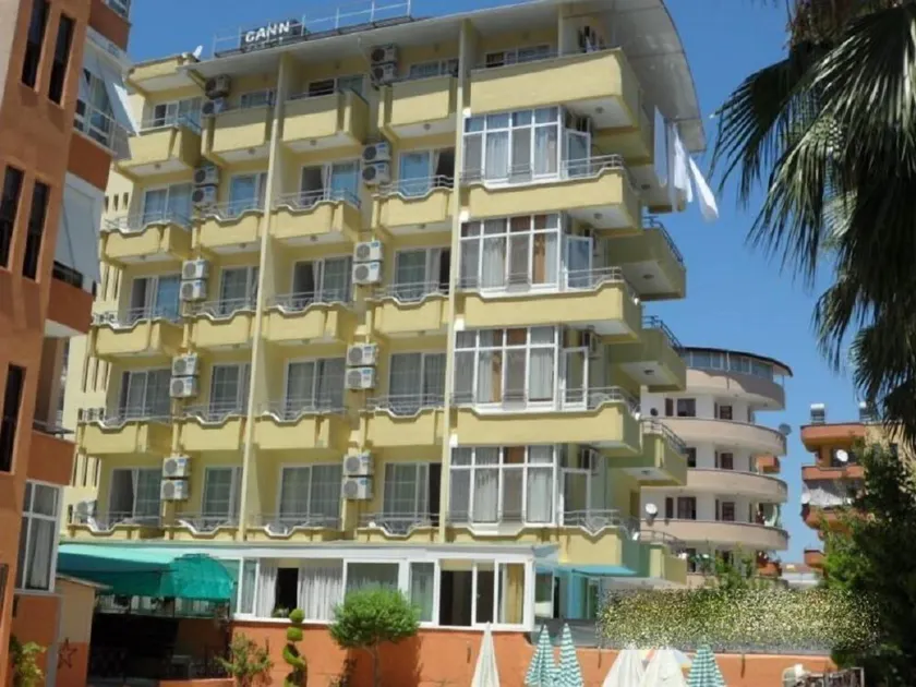 Cann Hotel - Image 1