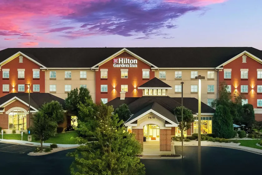 Hilton Garden Inn Rockford - Image 1