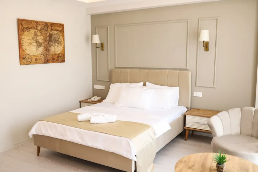 PETRA HOTEL TUZLA - Image 1