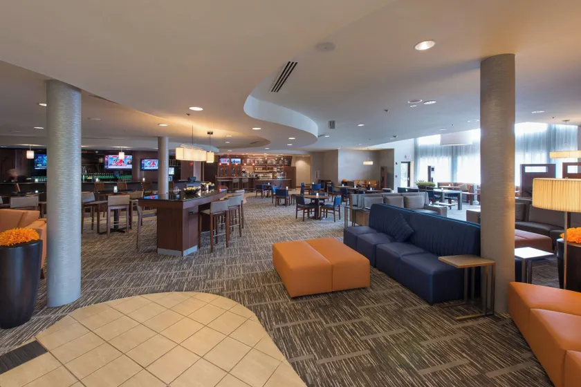 Courtyard by Marriott Canton - Image 1