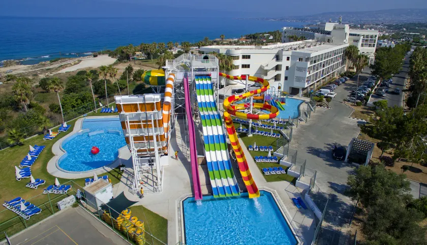 Leonardo Laura Beach & Splash Resort - Image 1
