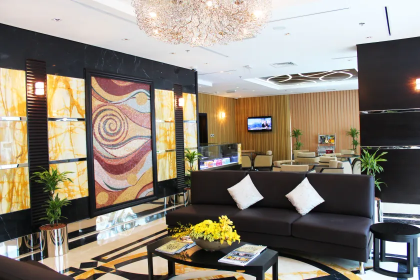 Al Diar Sawa Hotel Apartments - Image 1