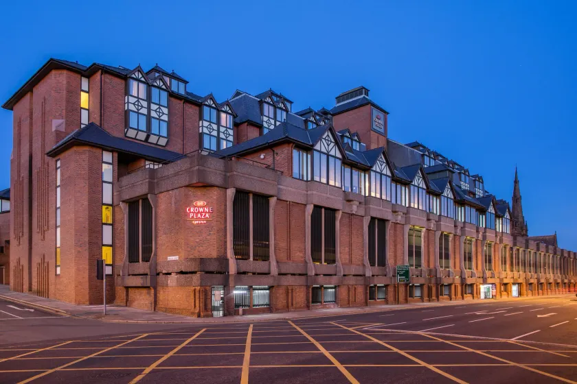 Crowne Plaza Chester by IHG - Image 1