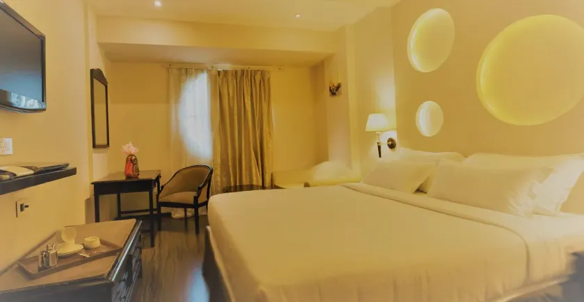 The Orbis Hotel - Image 1